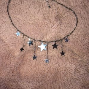 STAR NECKLACE